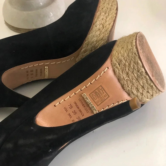 ! Schutz black high heels! Sz 7 - Picture 5 of 5